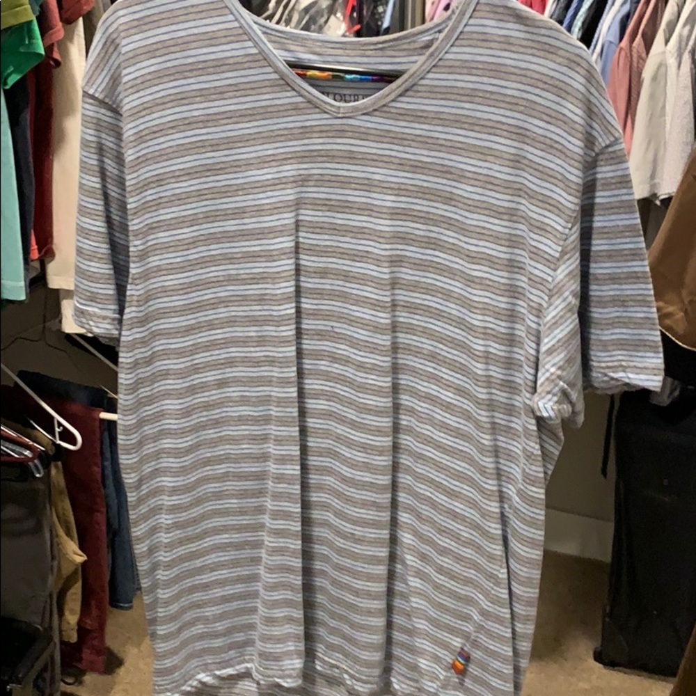 Alexander julian Colours v neck striped size XL